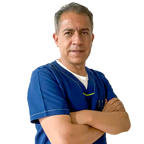 Dr Marco Otalora_Fondo Blanco